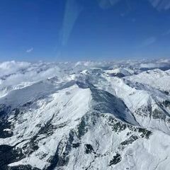 Verortung via Georeferenzierung der Kamera: Aufgenommen in der Nähe von Tux, Österreich in 3300 Meter